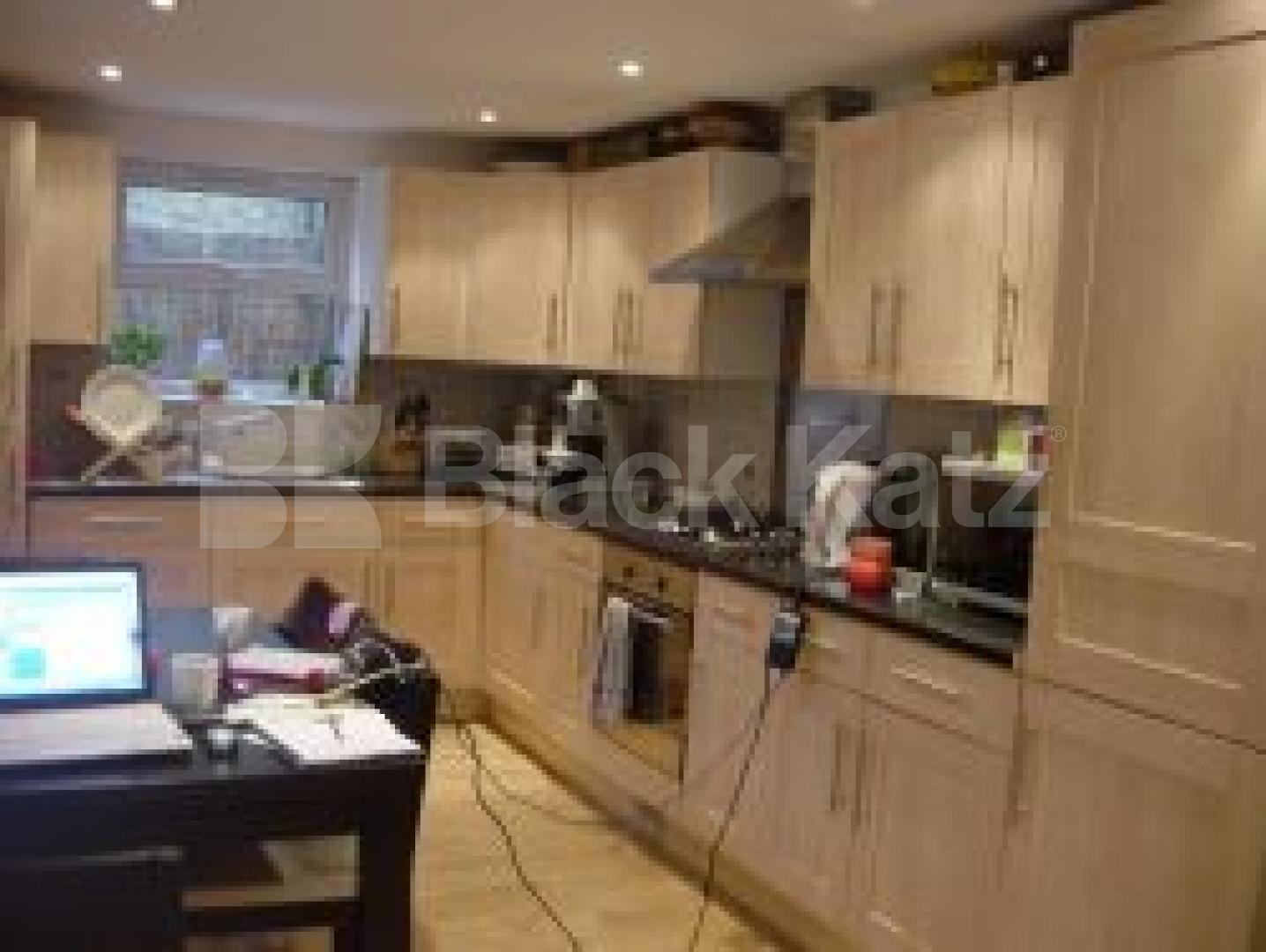 			2 Bedroom, 1 bath, 1 reception Flat			 Solon Road, Brixton-Clapham